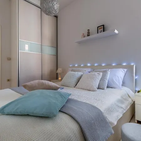 Next To Amphitheatre Διαμέρισμα Πούλα